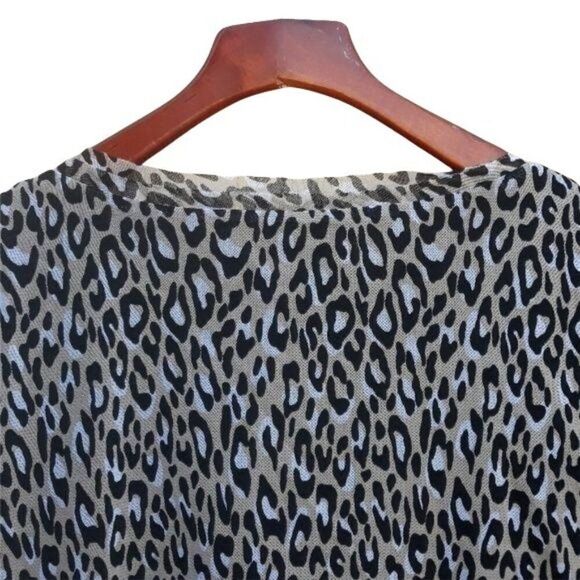Dana Buchman Animal Leopard Print  Netted V-neck Short Sleeved Top Tan Blk Sz XL - Picture 6 of 8